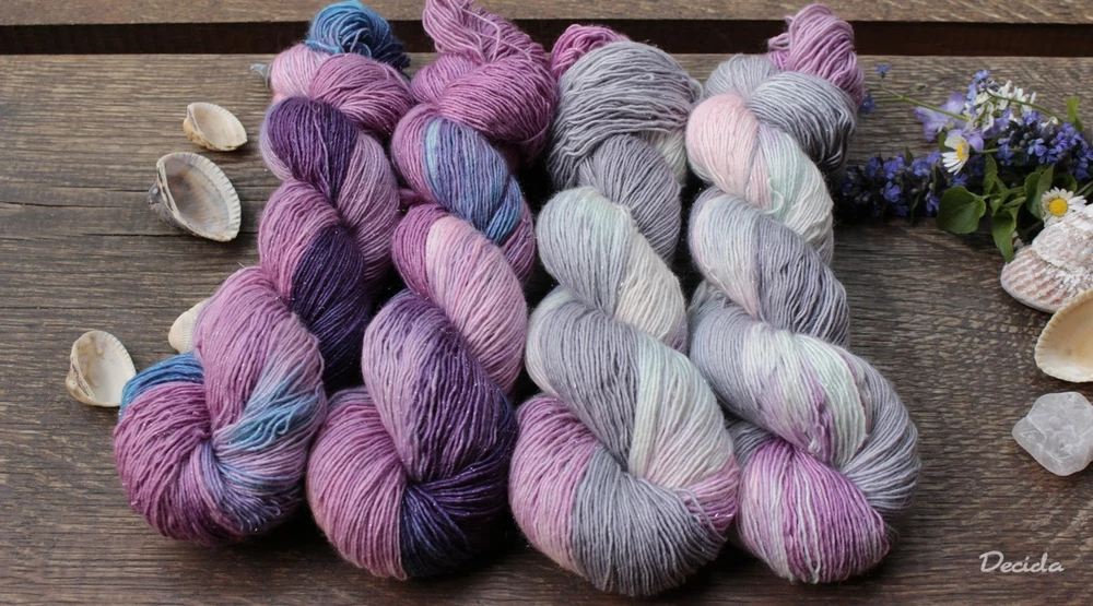 "Liliene" - merino SILVER