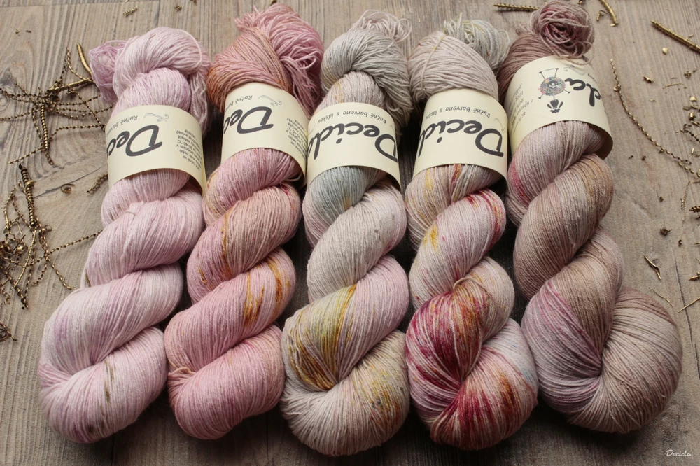 "Smooth moments - Pink" merino/hedvábí 2mm