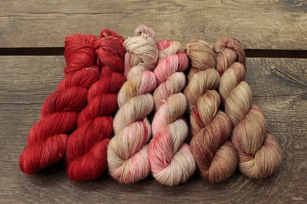 "Brown Scarlet" alpaca/hedvábí 80/20 (262m)