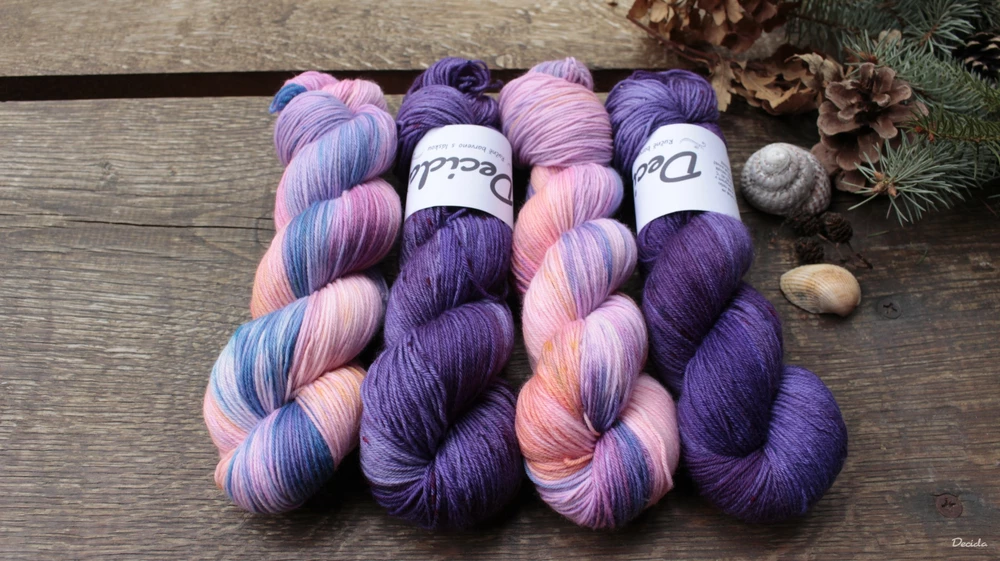 "Violett" - EXTRA Merino sw/polyamid 365m/100g