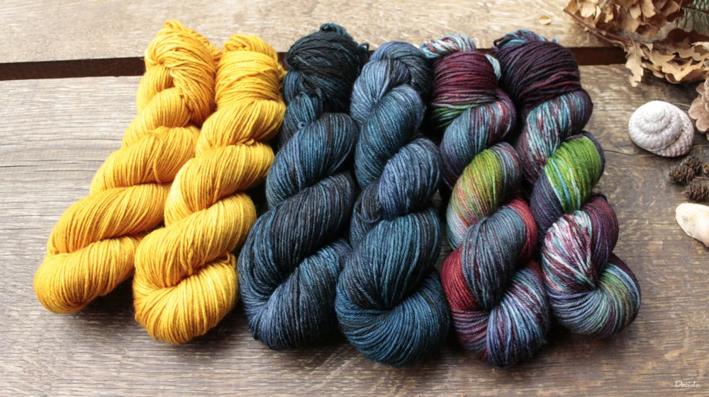 "Aztec gold" -  Merino sw/polyamid 270m/100g