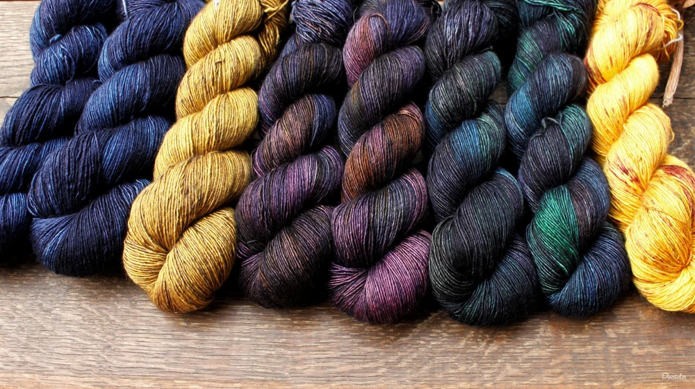 "Starry night" merino/hedvábí 70/30 400m jednonitka