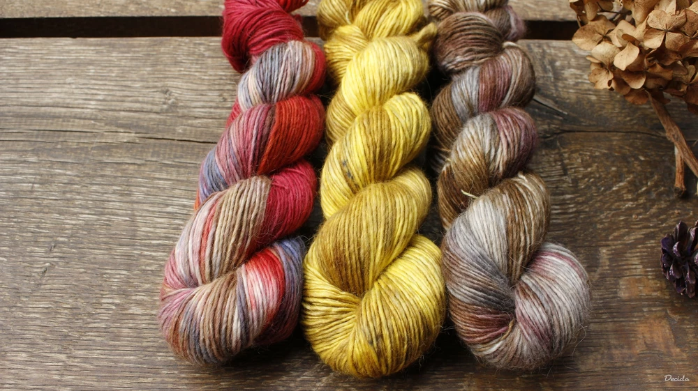 "Precious wood" 40%alpaka/40%merino/20%hedvábí 230m