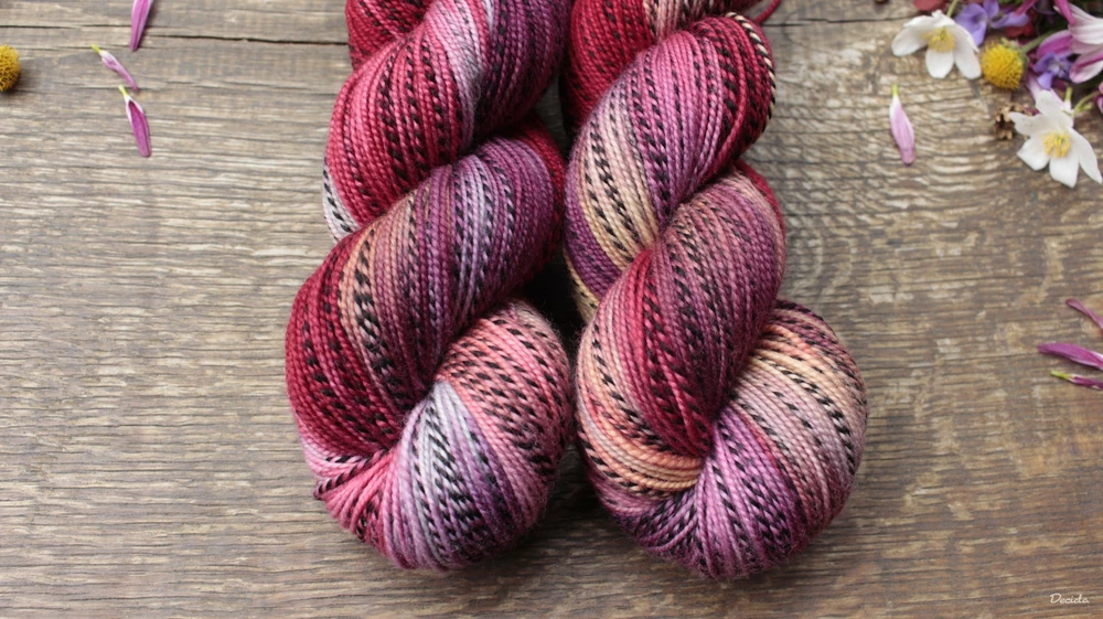 "Rúmbala" - ZEBRA Merino sw/nylon 365m/100g