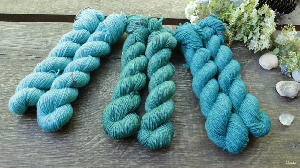 "Zelenomodrá"- 50g -  merino sw 366m/100g High Twist