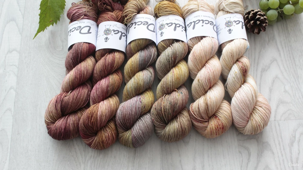 "Hot burgundy" - extra MERINO se sw 3mm