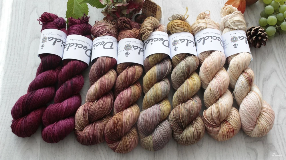 "Hot burgundy" - extra MERINO se sw 3mm