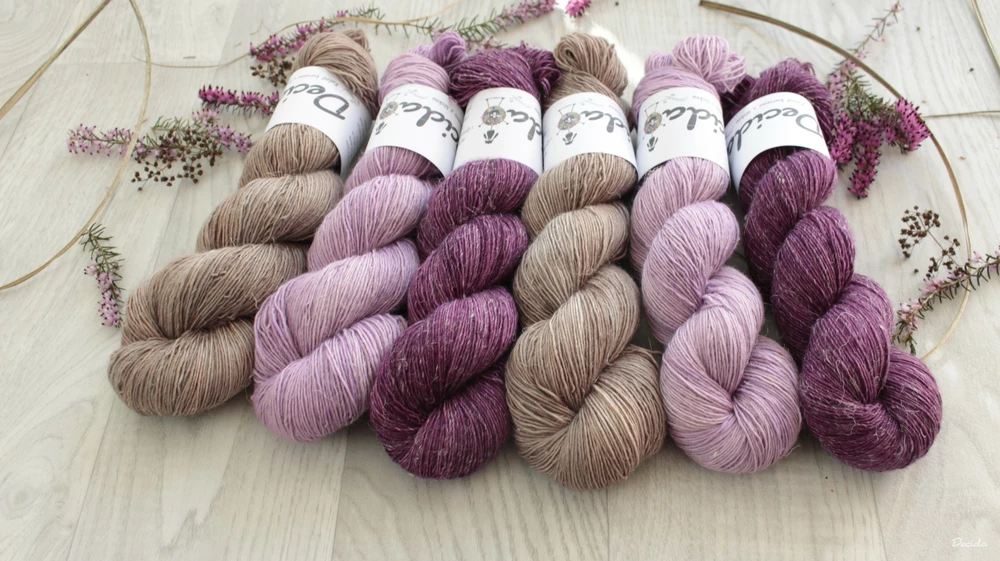 "Heather" -  Single 90% Merino/10% Len 366m