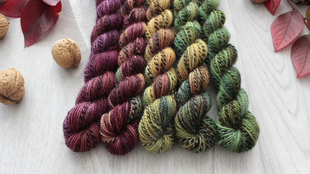 Set 11x20g "Život je jedna velká party" - ZEBRA Merino sw/nylon 365m/100g