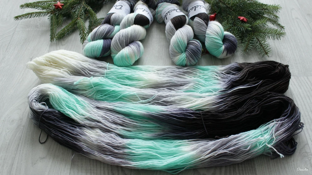 "Dark Snow 3" - EXTRA Merino sw/polyamid 365m/100g