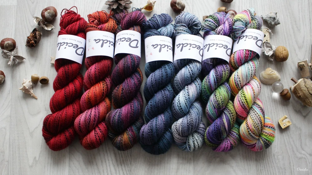 "Red" - ZEBRA Merino sw/nylon 400m/100g