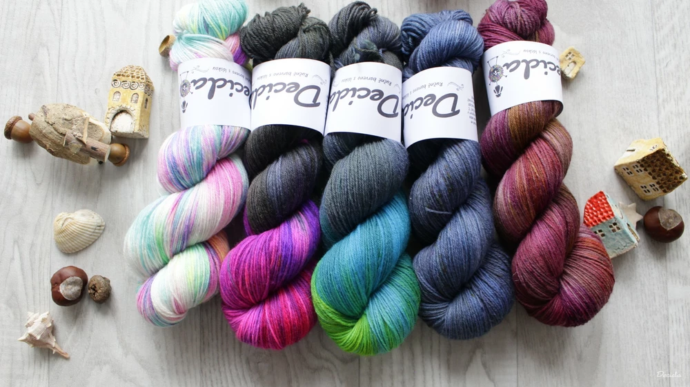 "Carmeli" - EXTRA Merino sw/polyamid 365m/100g