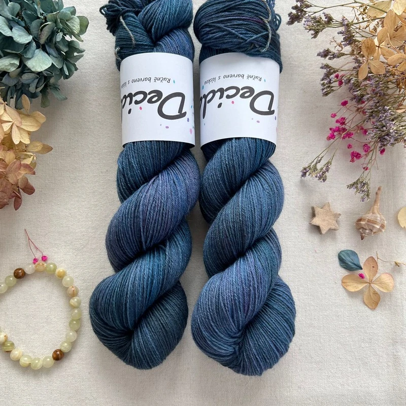 "Moonlit Lunar" - EZ Dye Merino 400m