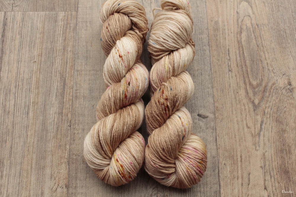 "Camael" - MERINO sw 4mm Anglie 100g