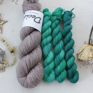 "Set 52" Alpine Bloom Hat - 160g Merino sw 300m