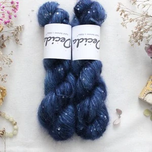 "Blue night" - 34% superkid mohér 11% hedvábí 41% nylon 14% polyester 195m/50g