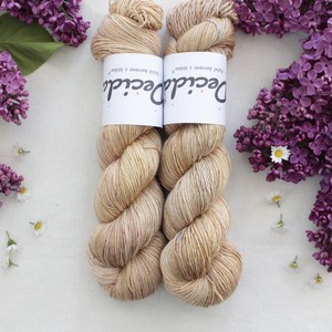"Pola" merino/hedvábí 70/30 400m jednonitka
