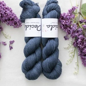 "Oscuro" 80% merino 20% hedvábí 400m