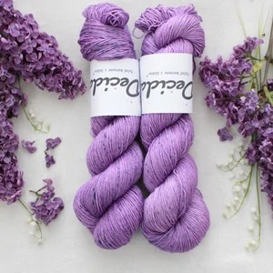 "Šeřík" 80% merino 20% hedvábí 400m