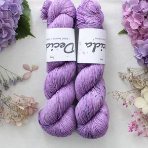 "Šeřík" 80% merino 20% hedvábí 400m 