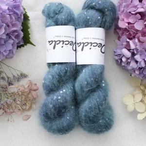 "Cobalt 2" - 34% superkid mohér 11% hedvábí 41% nylon 14% polyester 195m/50g