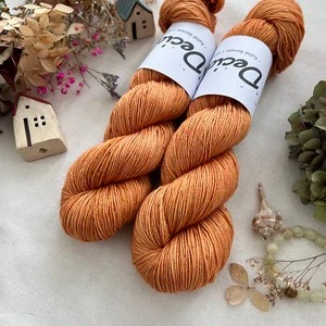"Amber Rust" 80% merino 20% hedvábí 400m 