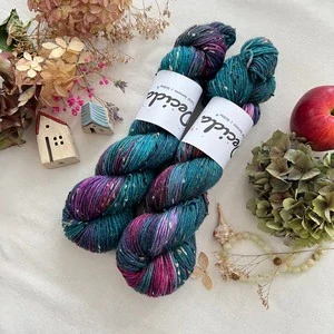 "Shadow Plum" Donegal DK -  85% merino a 15% donegal nopky 212m