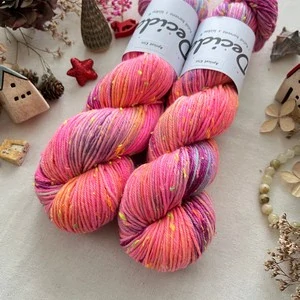"Apricot Kiss" Donegal DK -  85% merino a 15% donegal nopky 212m