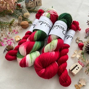 "Vánoční girlanda 9 - Červená" EXTRA Merino sw/polyamid 400m/100g Set 120g PŘEDOBJEDNÁVKA