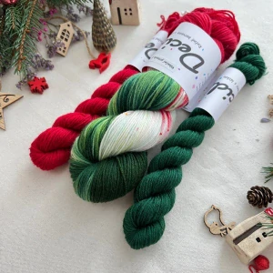 "Vánoční girlanda 9 - Červená a Zelená" EXTRA Merino sw/polyamid 400m/100g Set 140g PŘEDOBJEDNÁVKA