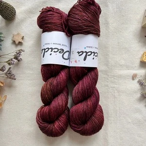 "Berry Wood" 80% merino 20% hedvábí 400m 