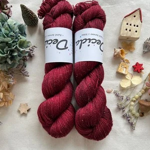 "Ruby" - 100g Merino sw/Nylon/Zlatá stellina 400m