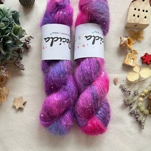 "Lola" - 34% superkid mohér 11% hedvábí 41% nylon 14% polyester 195m/50g