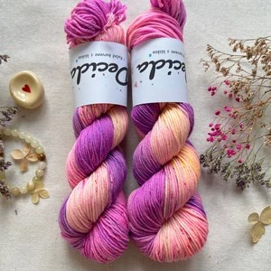 "Petal Reverie" -  extra MERINO sw 210m