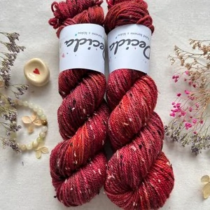 "Autumn Garnet" - merino a Donegal neps ARAN 166m/100g