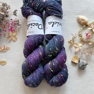 "Lunar Blossom 2" Donegal DK -  85% merino a 15% donegal nopky 212m