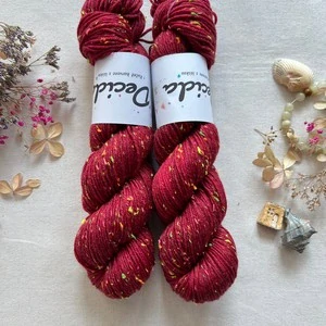 "Carmen" Donegal DK -  85% merino a 15% donegal nopky 212m