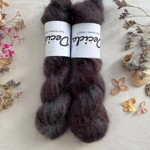 "Midnight Velvet"- 64% superkid mohér 3% merino 10% flitry 23% hedvábí 400m/50g