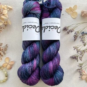 "Nebula Ink" 80% merino sw 20% hedvábí 400m 