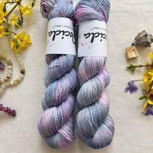 "Violet Drift" merino/hedvábí 50/50 600m 