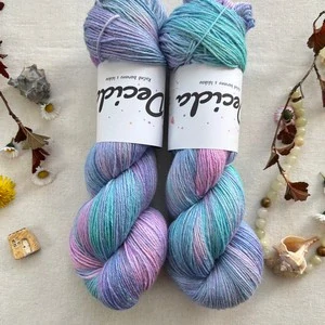 "Vietri sul Mare" 60% merino 20% hedvábí 20% konopí 400m 