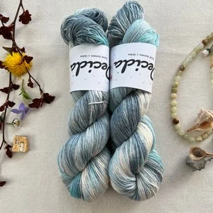 "Leandro" 60% merino 20% hedvábí 20% len 400m 
