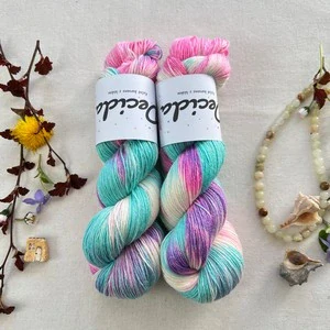 "Laolu 5" 60% merino 20% hedvábí 20% len 400m 