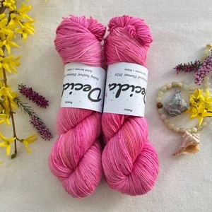 "Pinkísi" 75% merino 25% hedvábí 400m 