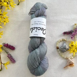 "Universal" 75% merino 25% hedvábí 400m 