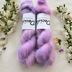 "Lilac Mist" 64% superkid mohér 3% merino 10% flitry 23% hedvábí 400m/50g