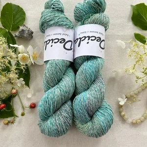 "Sea Glass" - 53% bambusová viskóza 47% buretové hedvábí 460m/100g