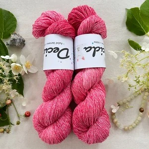 "Rose Riot" - 53% bambusová viskóza 47% buretové hedvábí 460m/100g