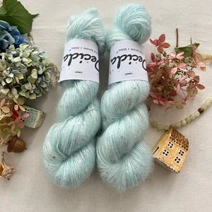 "Lunari" - 34% superkid mohér 11% hedvábí 41% nylon 14% polyester 390m/100g