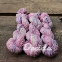 "Berry fruits" - 70%merino/10%kašmír/20%hedvábí